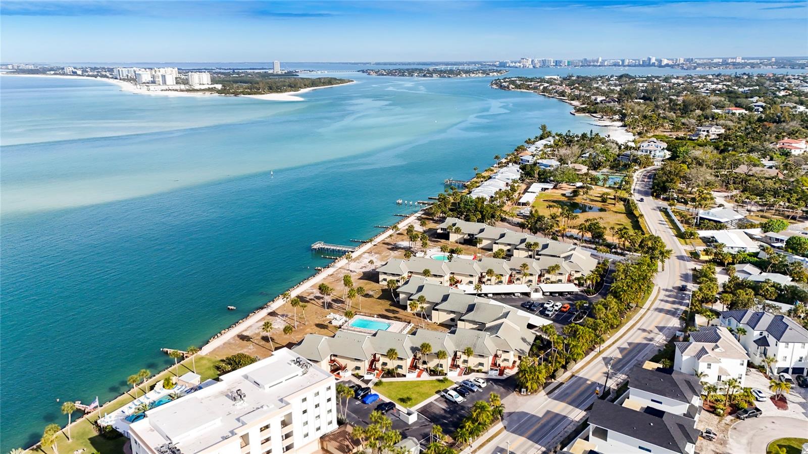 SEA VILLAGE - Residential