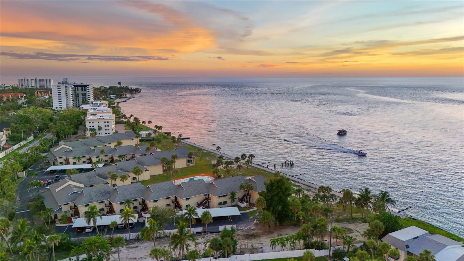 SEA VILLAGE - Residential
