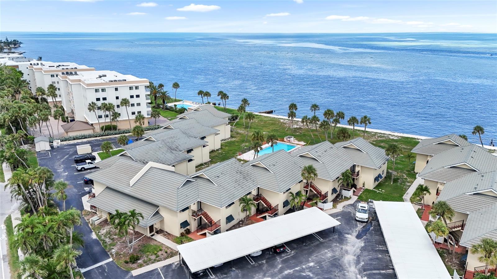 SEA VILLAGE - Residential