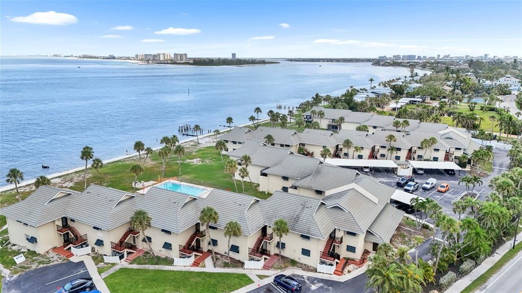 Photo of 4660 Ocean Boulevard #Q1, Sarasota, FL 34242 (MLS # A4659204)