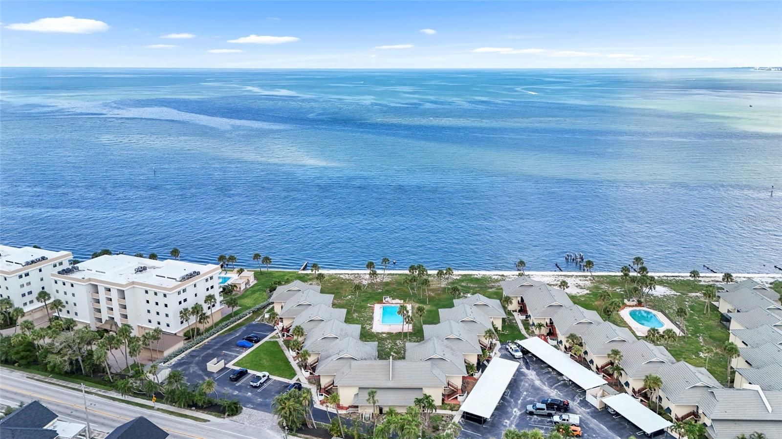 SEA VILLAGE - Residential
