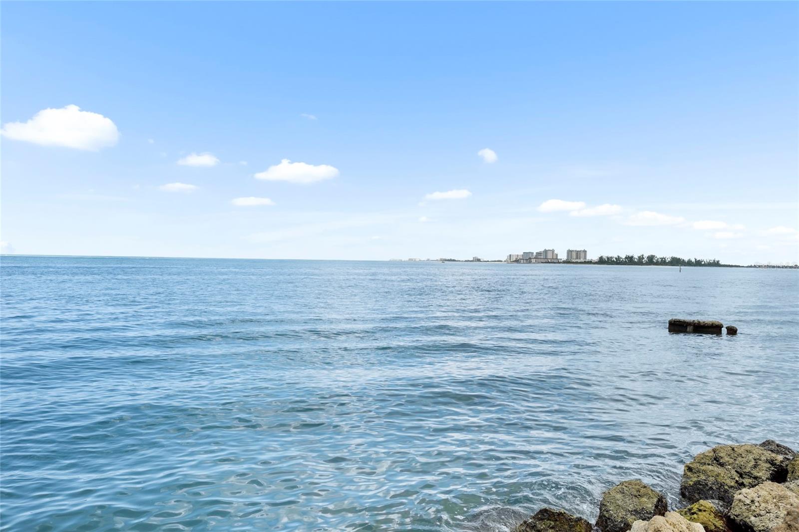 SEA VILLAGE - Residential