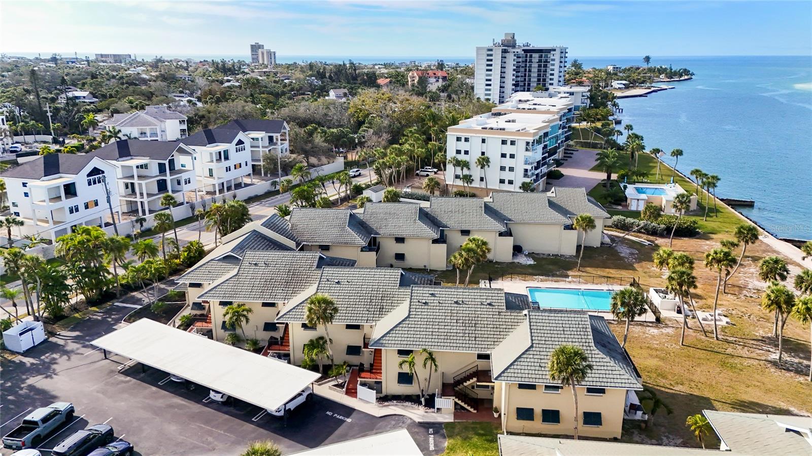 SEA VILLAGE - Residential