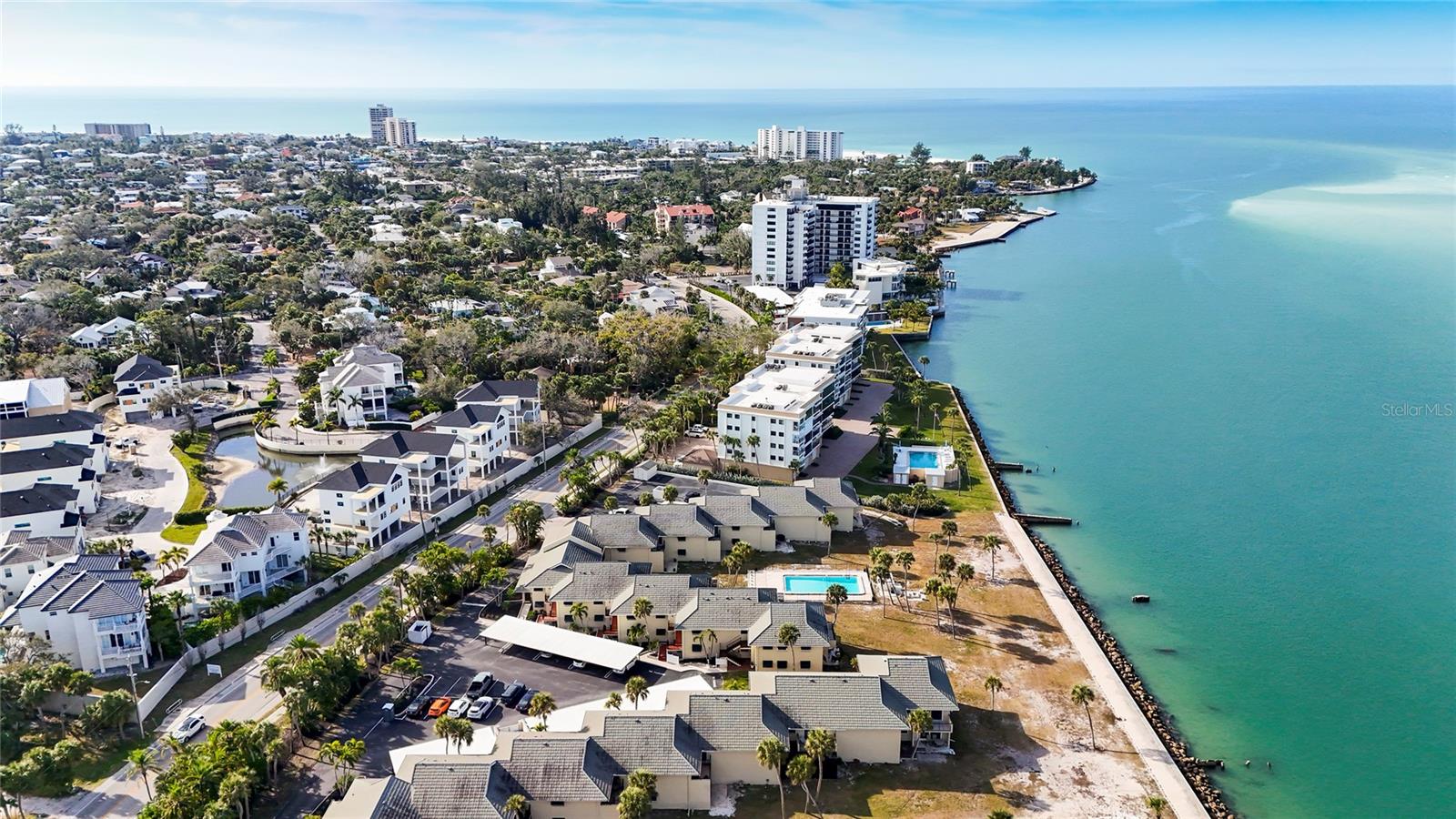 SEA VILLAGE - Residential