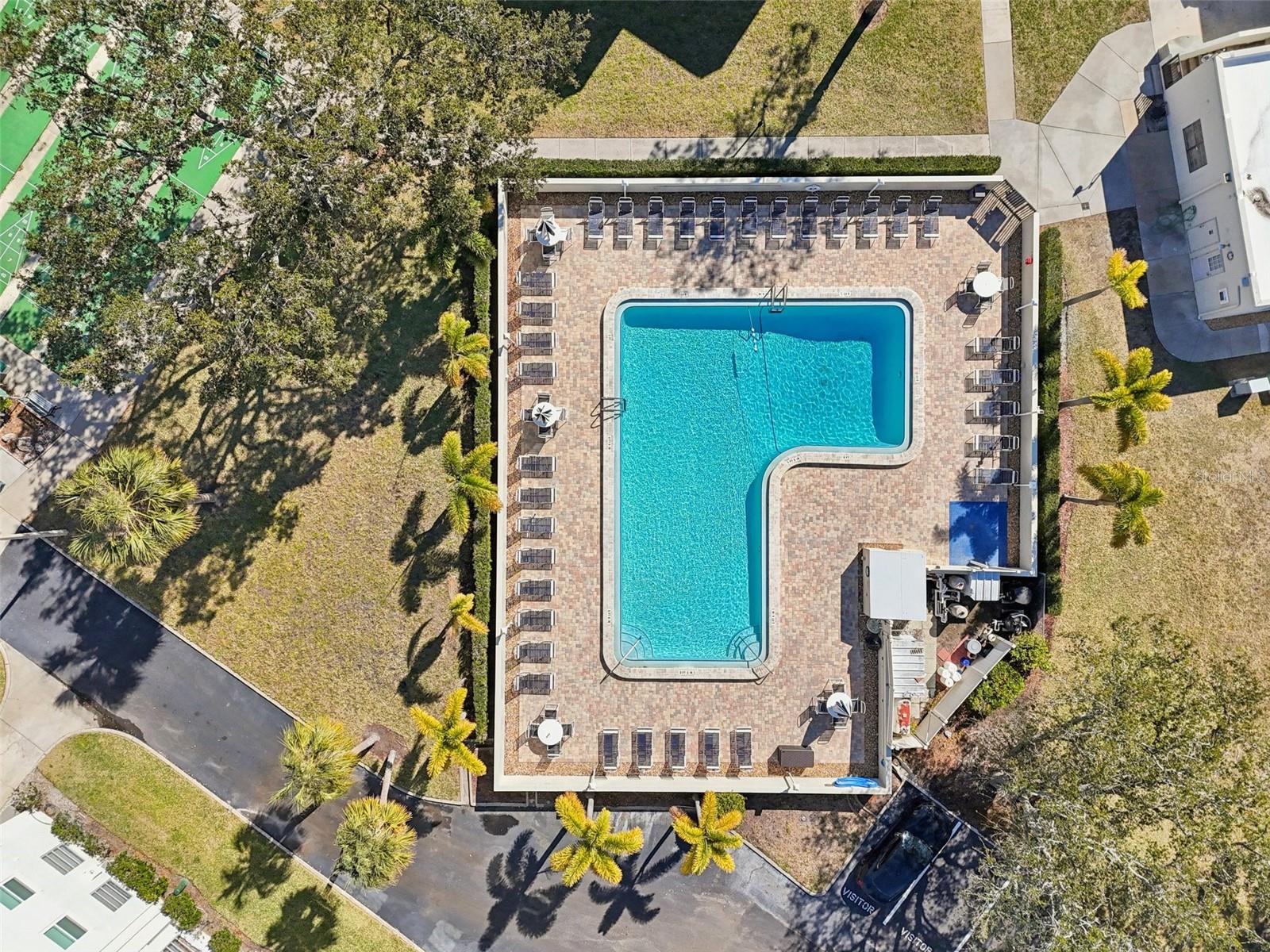 MEDITERRANEAN MANORS - Residential