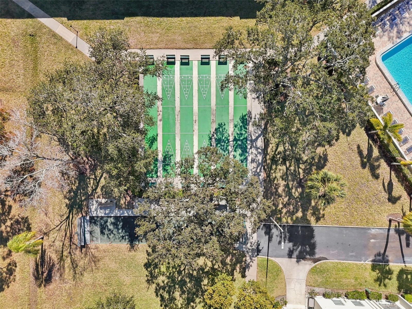 MEDITERRANEAN MANORS - Residential