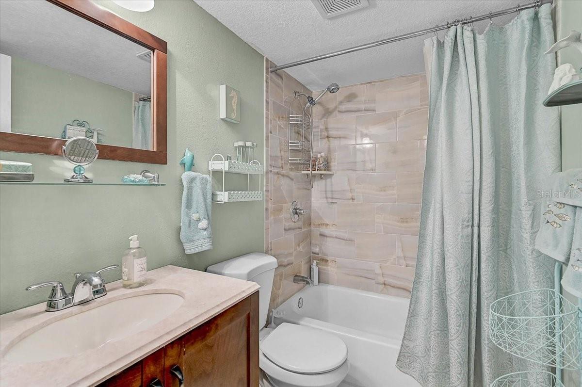 RIVERHOUSE - Residential