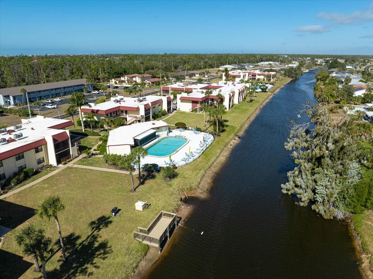 RIVERHOUSE - Residential