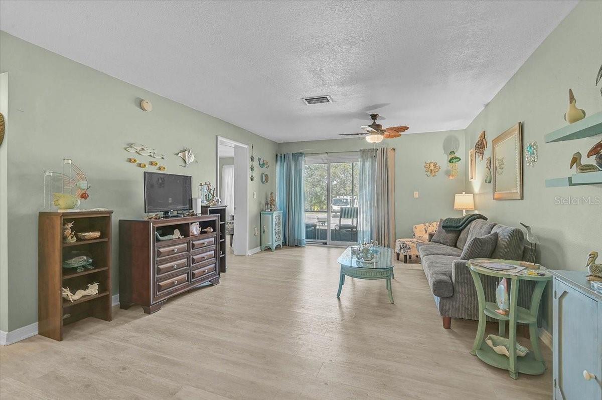 RIVERHOUSE - Residential