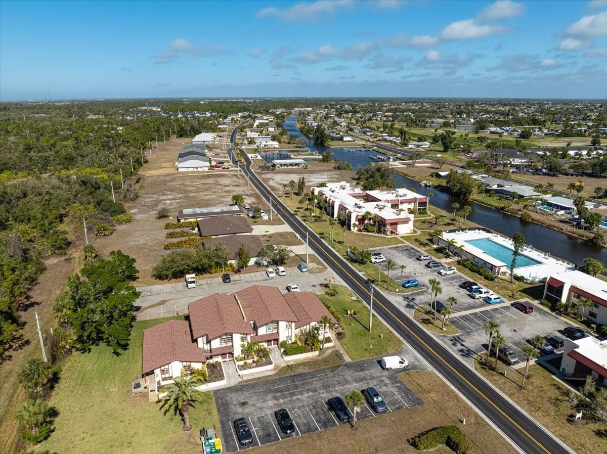 RIVERHOUSE - Residential