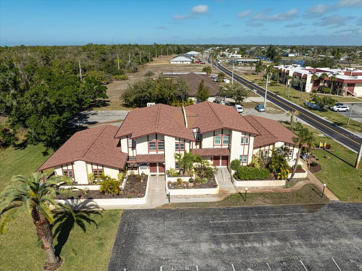 RIVERHOUSE - Residential