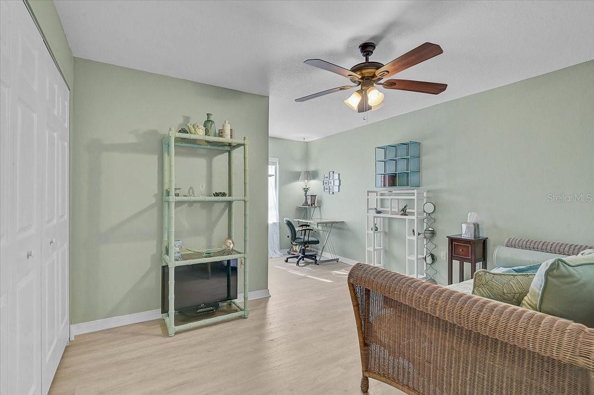 RIVERHOUSE - Residential