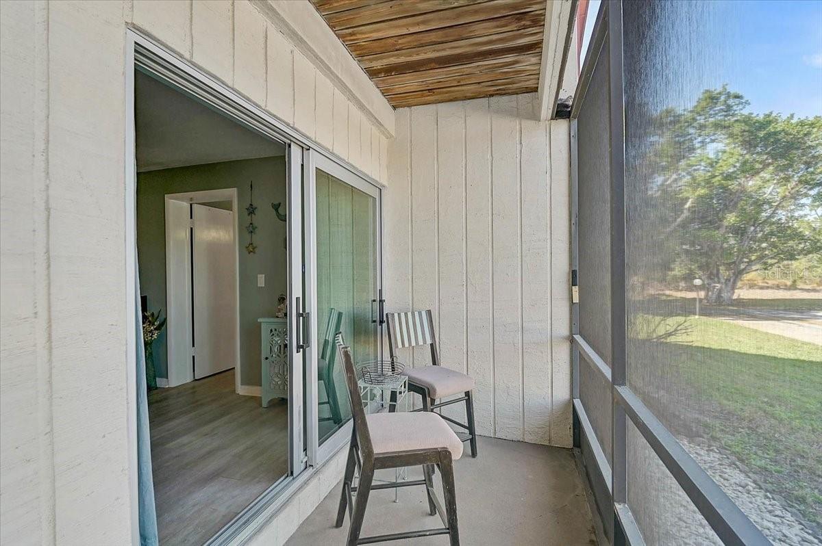 RIVERHOUSE - Residential