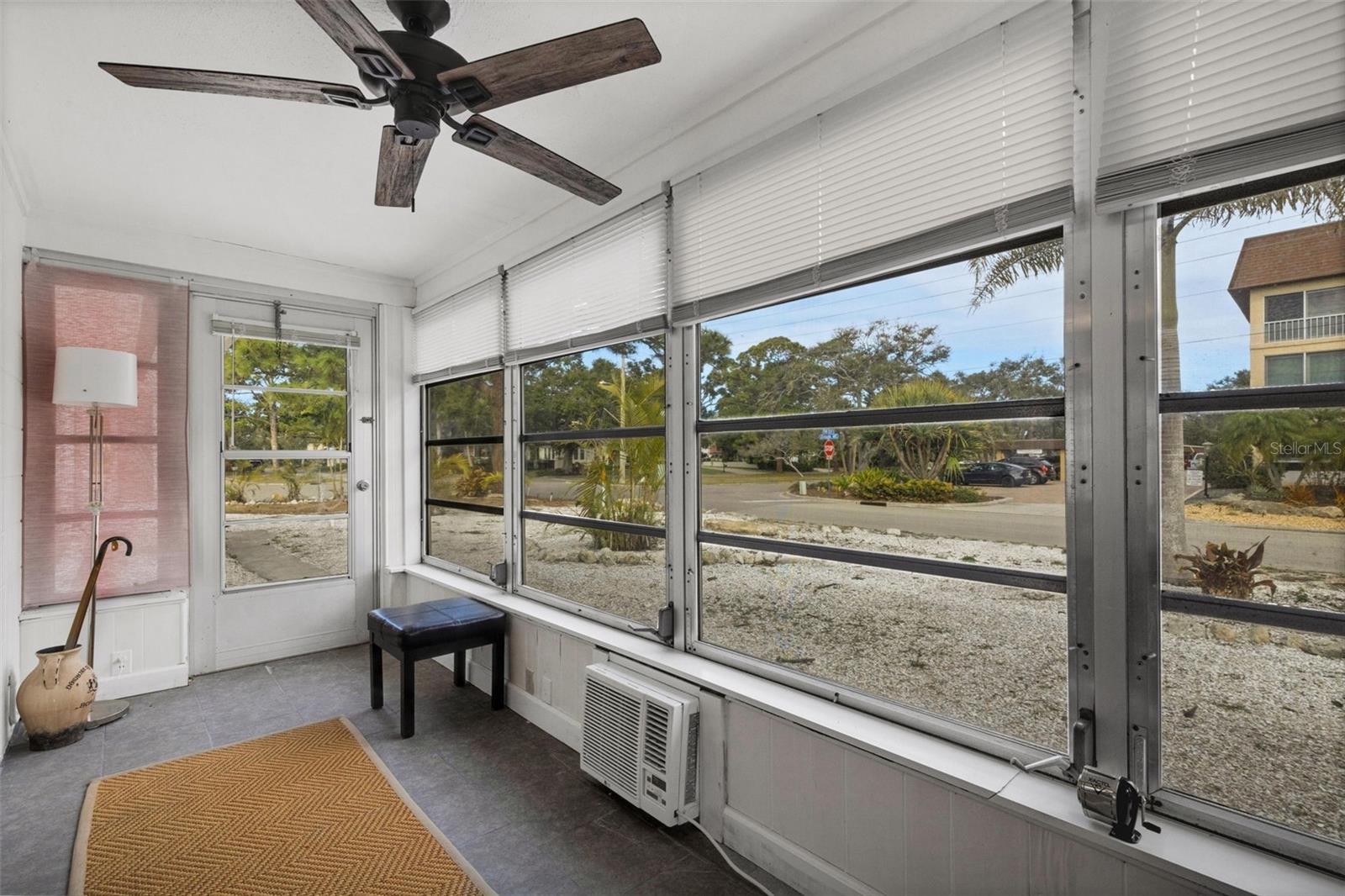 VENICE GULF VIEW SEC OF - Residential Income