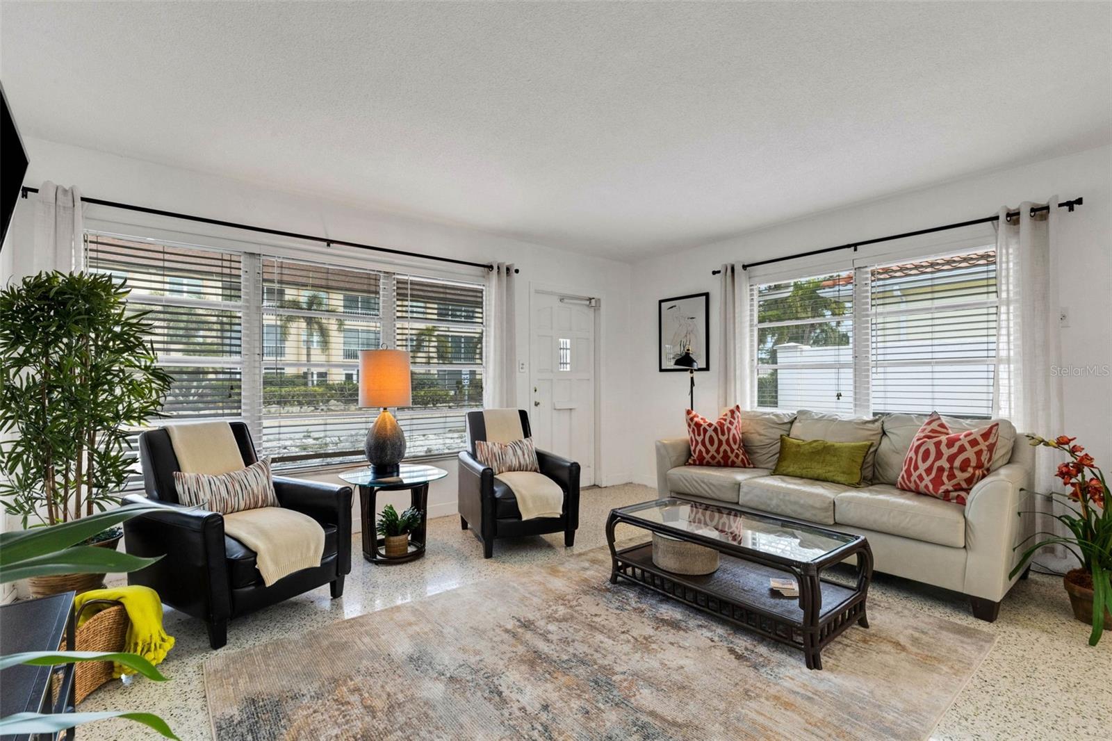 VENICE GULF VIEW SEC OF - Residential Income