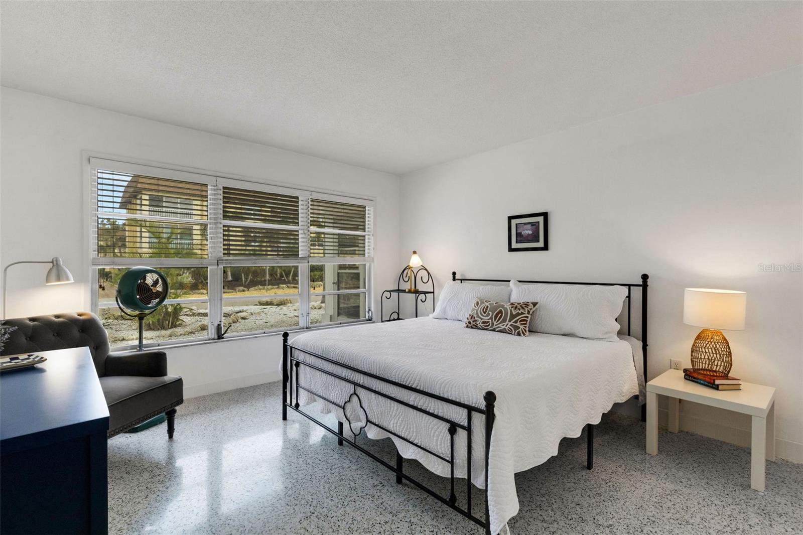 VENICE GULF VIEW SEC OF - Residential Income