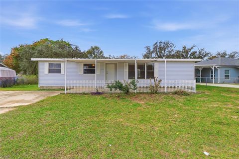 Photo of 419 Sunrise Boulevard, Polk City, FL 33868 (MLS # L4957822)