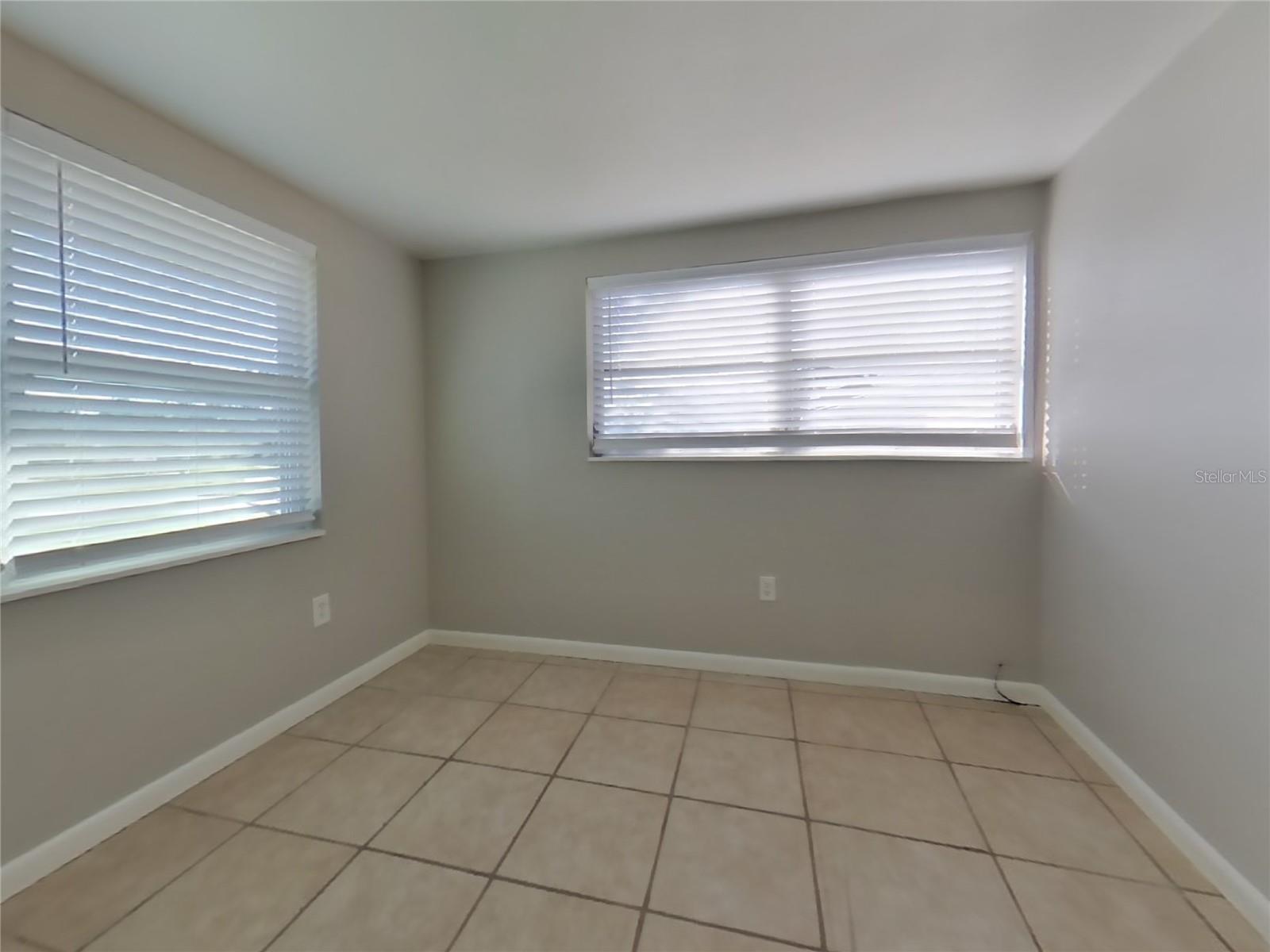 GULF GATE - Residential Lease