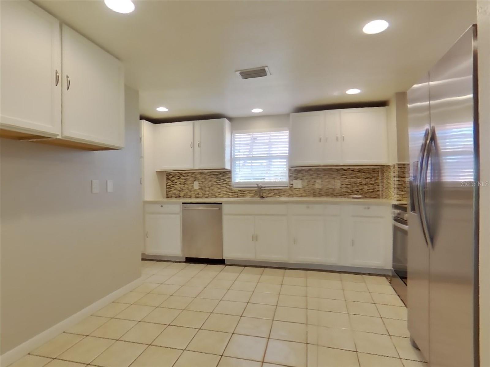 GULF GATE - Residential Lease