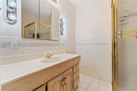 Tiny photo for 33651 Overton Drive, Leesburg, FL 34788 (MLS # O6402186)