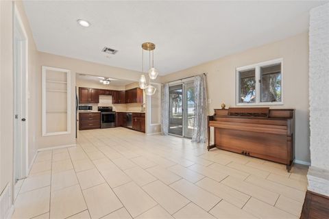 Tiny photo for 33651 Overton Drive, Leesburg, FL 34788 (MLS # O6402186)