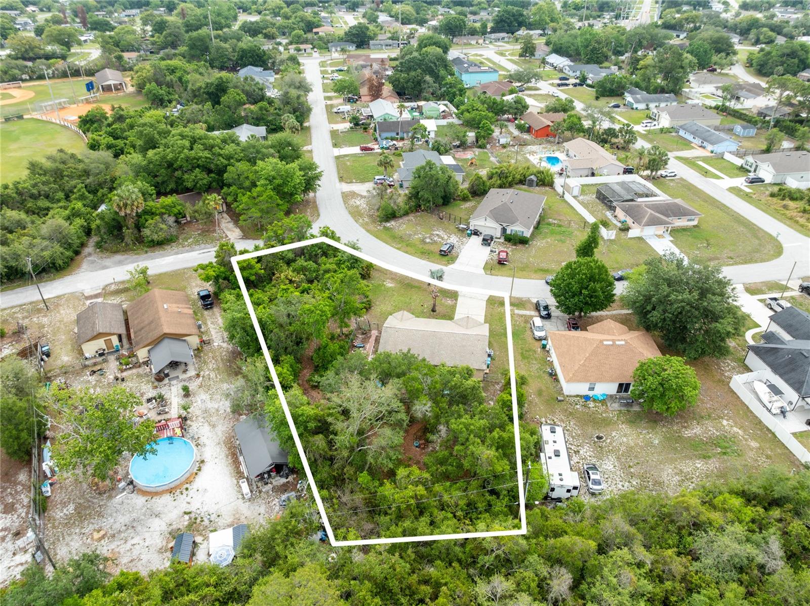 DELTONA LAKES UNIT 11 - Residential