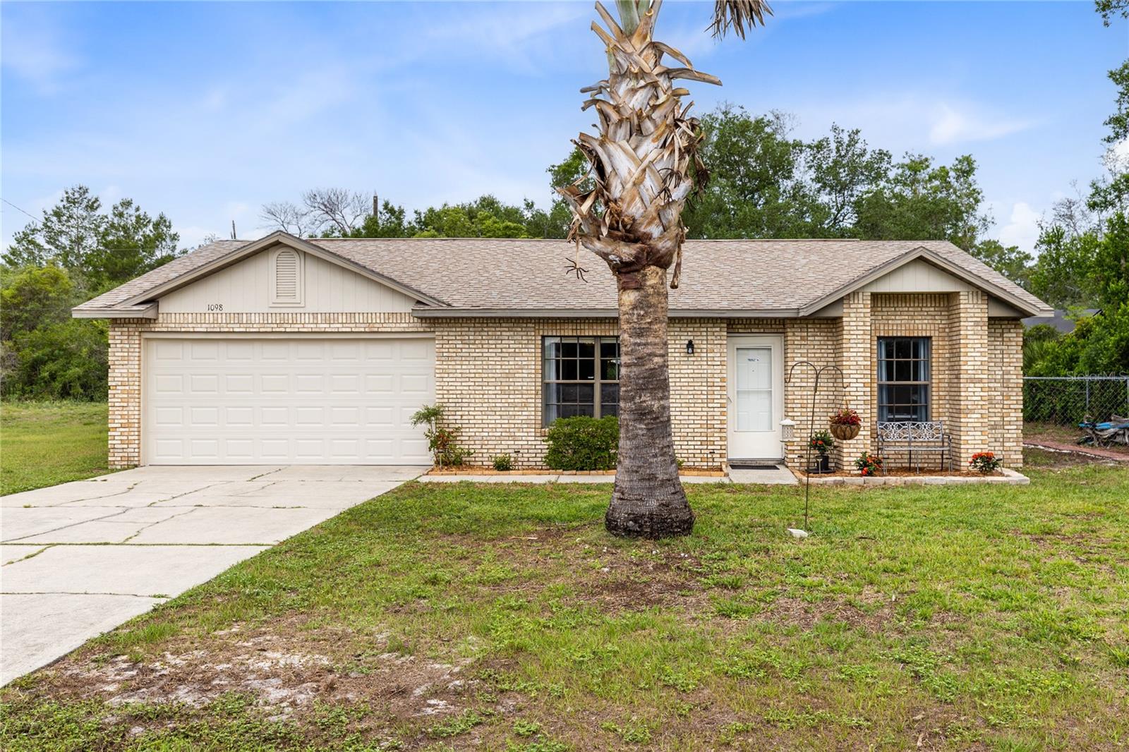 DELTONA LAKES UNIT 11 - Residential