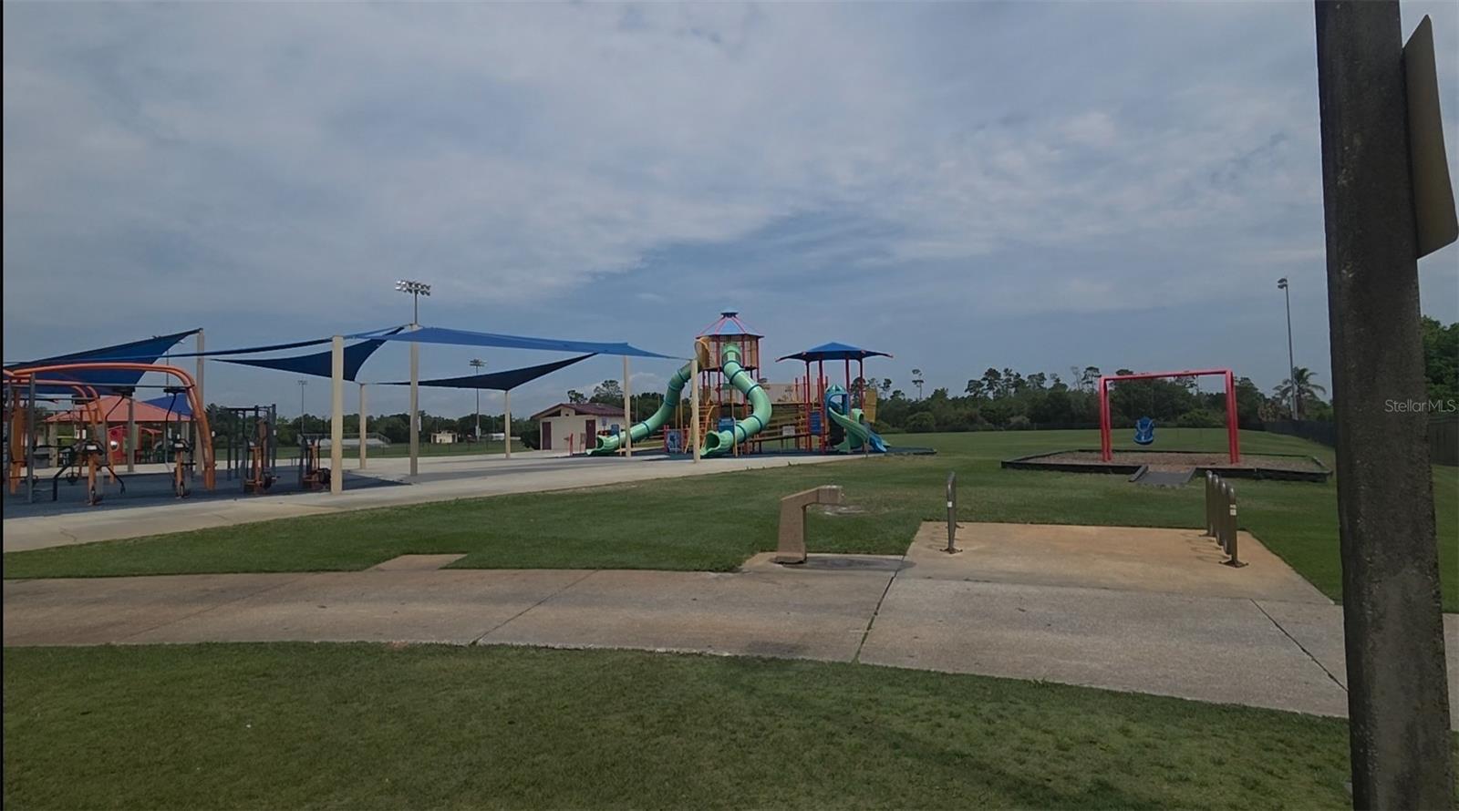 DELTONA LAKES UNIT 11 - Residential