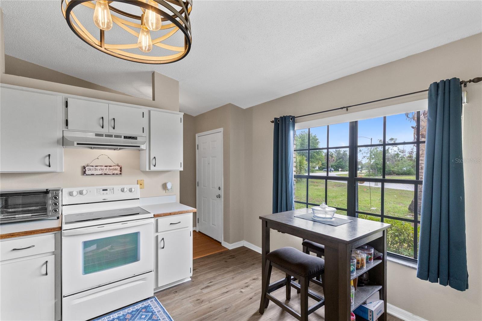 DELTONA LAKES UNIT 11 - Residential