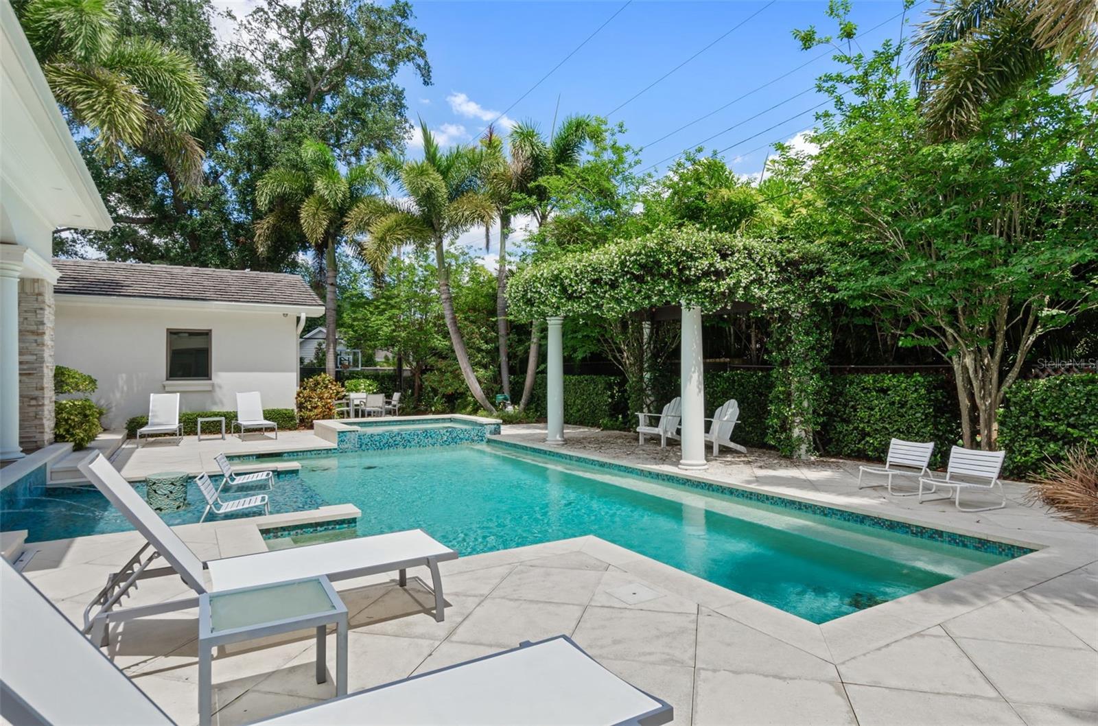 GOLF VIEW PARK 11 PAGE 72 - Residential