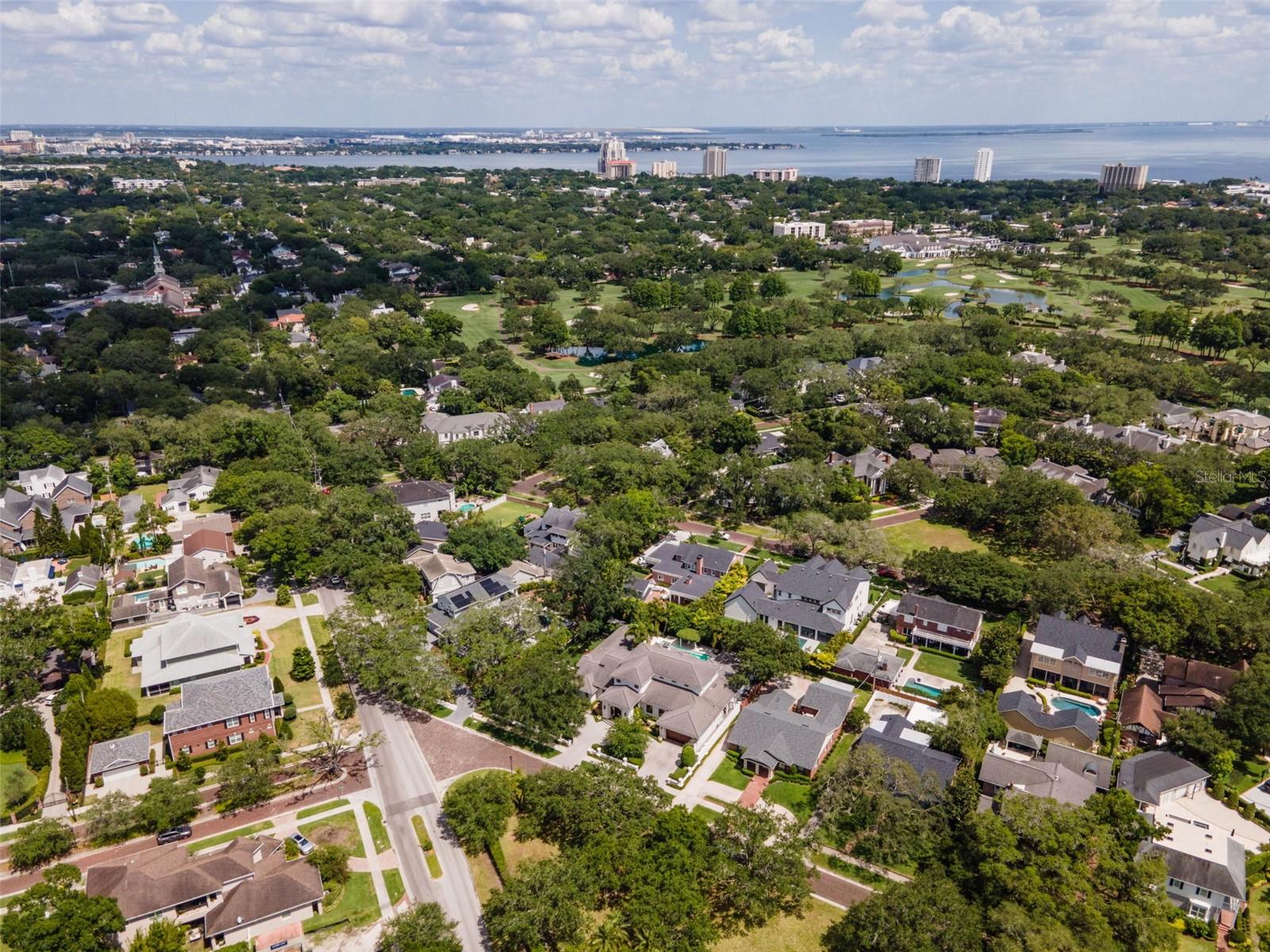 GOLF VIEW PARK 11 PAGE 72 - Residential