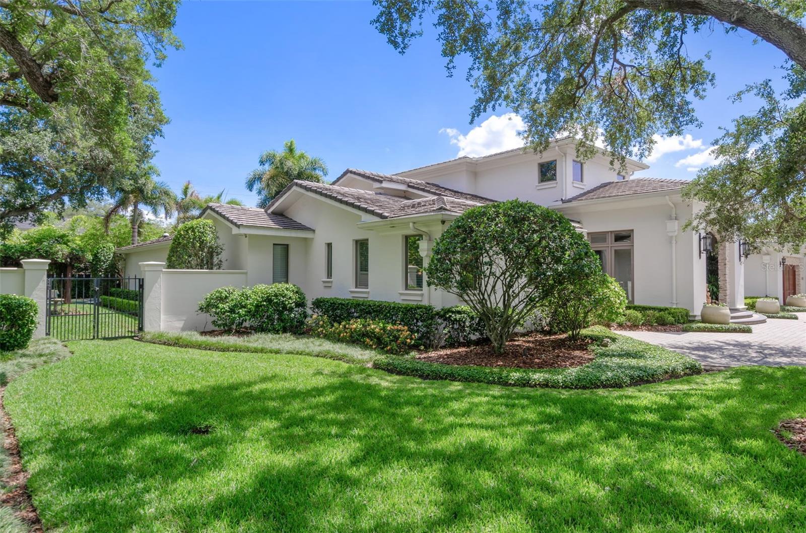 GOLF VIEW PARK 11 PAGE 72 - Residential