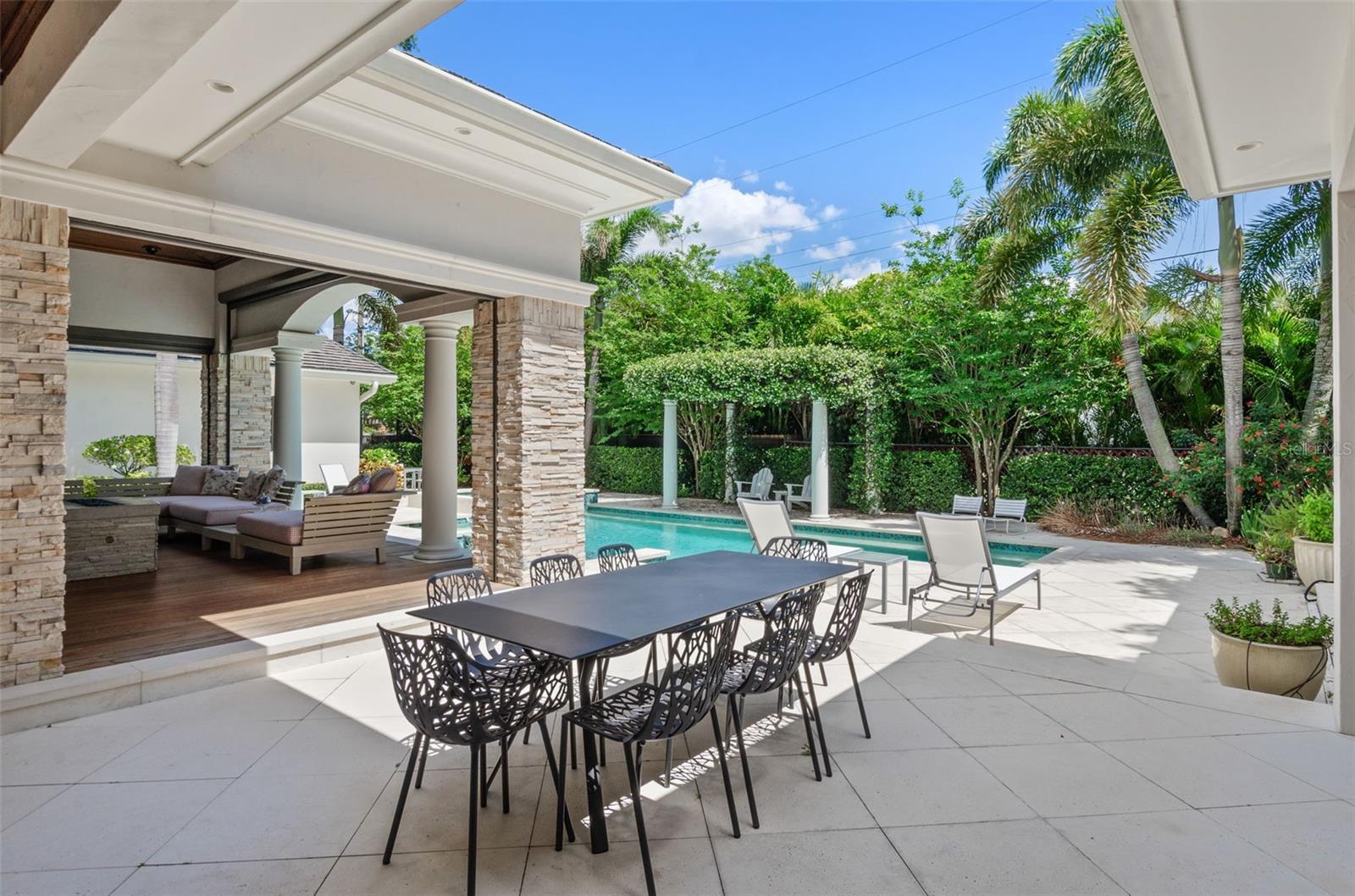 GOLF VIEW PARK 11 PAGE 72 - Residential