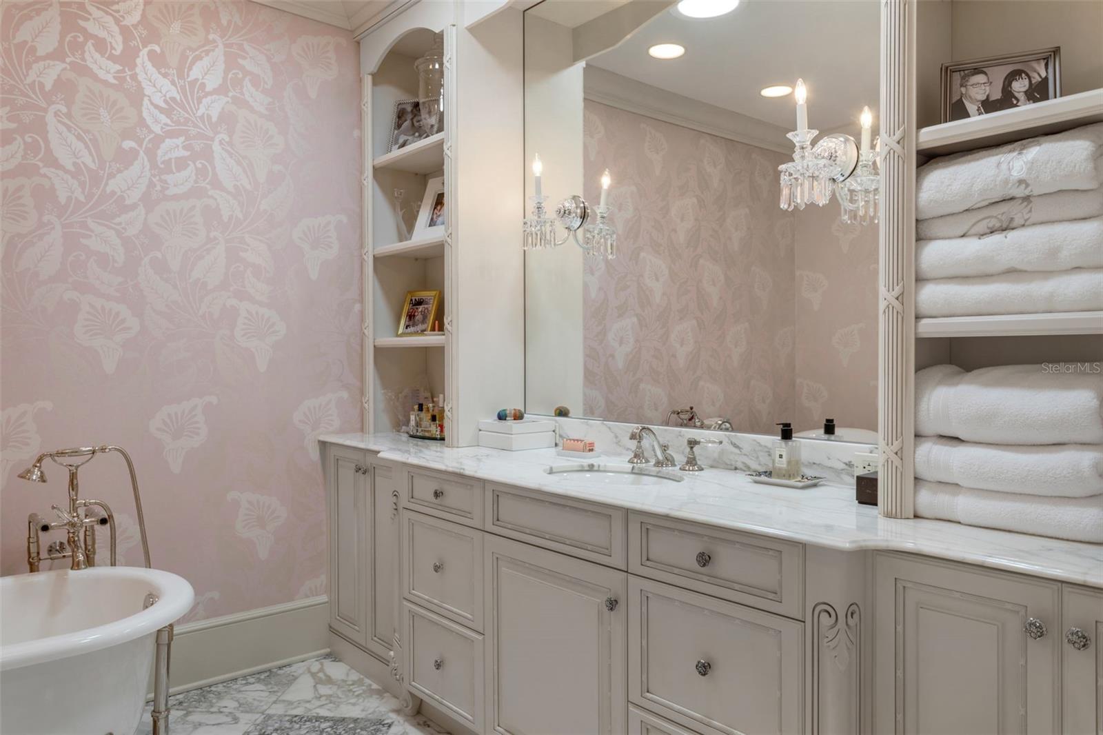 GOLF VIEW PARK 11 PAGE 72 - Residential