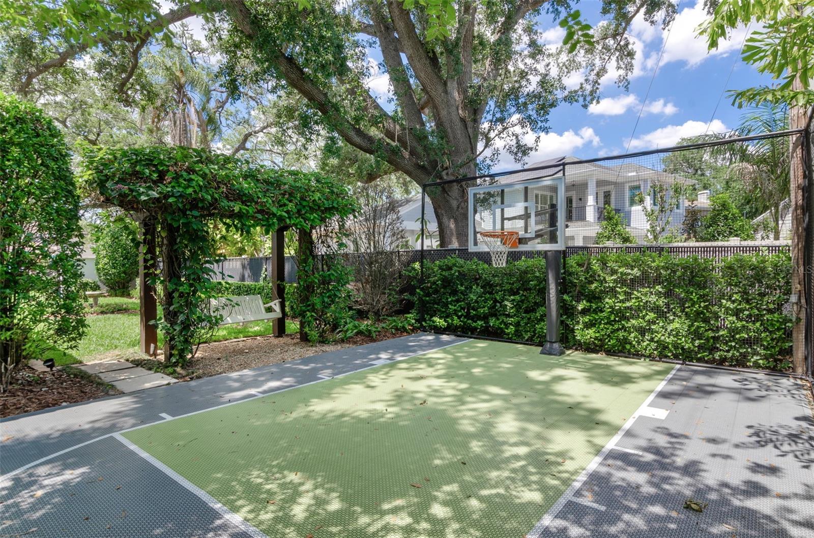 GOLF VIEW PARK 11 PAGE 72 - Residential