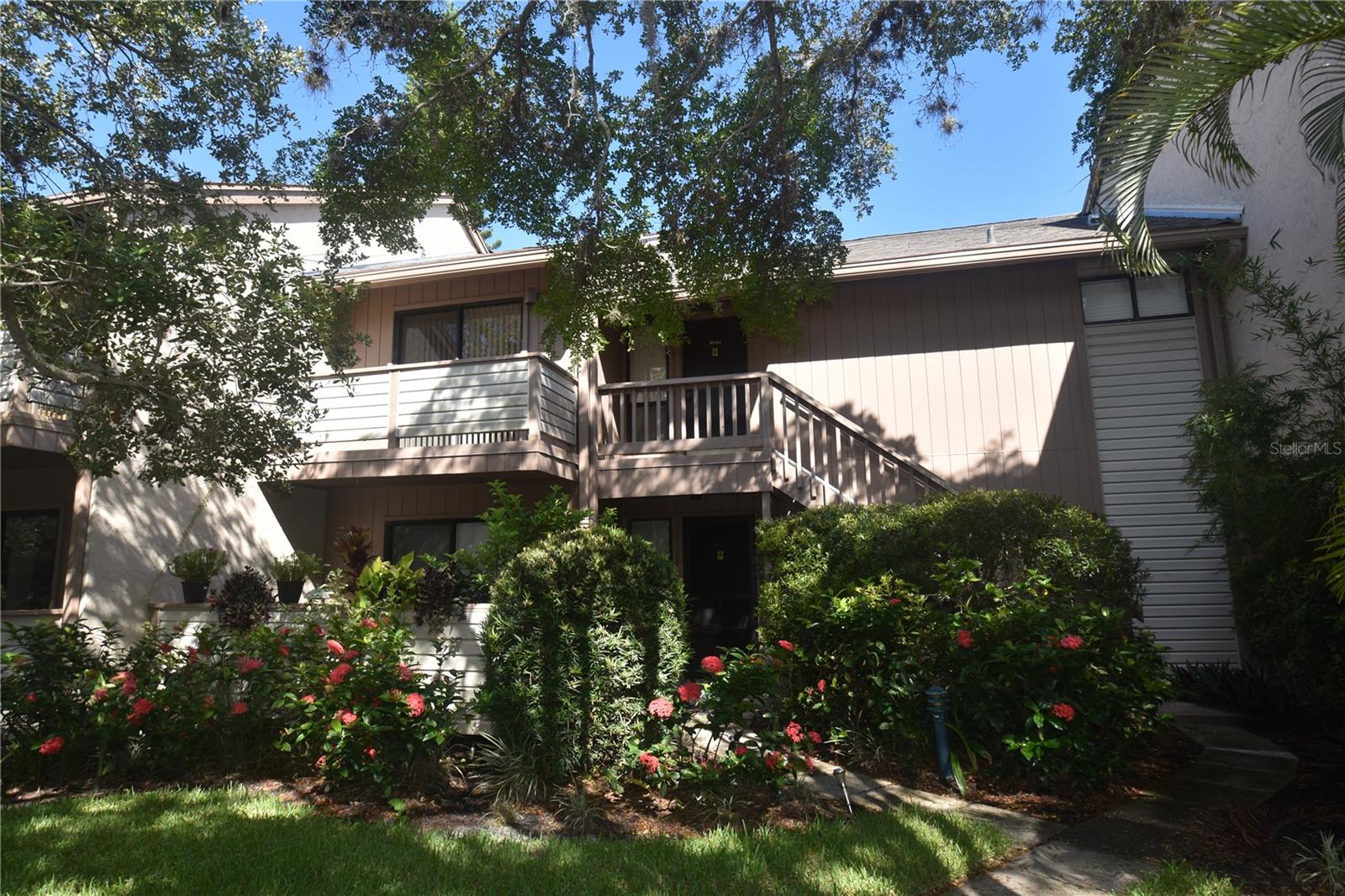 ***ANNUAL LEASE AVAILABLE JUNE 2026*** 2 bed/2 bath unfurnished in Pelican Cove. Second Floor condo views nature's splendor. Pelican Cove is a 75-acre gated, vibrant, waterfront community nestled among manicured tropical foliage truly offering something for everyone. Abundant amenities include an 86-slip boat harbor with sailboat water, excellent rates, and a launch dock for kayaks and canoes, 6 heated swimming pools, hot tub, 3 clubhouses, 4 lighted tennis courts, shuffleboard, basketball, dog walk area, 5.5 miles of walking trails and boardwalks as well as fishing gazebos, water exercise classes, exercise facilities, 2 art studios and a pottery classroom. Take classes at Pelican Cove University or join one of the more than 37 clubs for photography, fiber art, bike riding, yoga, Tai Chi, culinary arts, and card clubs. Woodworking, sculpting and evening jazz & classical music concerts round out the active lifestyle. Pelican Cove, the ultimate adult sanctuary, continues to be recognized and win awards for its landscaping and its superior management. Minutes from SIESTA KEY BEACH, restaurants, shopping, movie theaters and culturally rich downtown Sarasota. No Smoking, No recreation vehicles/No Pickup Trucks No Pets and No Motorcycles.