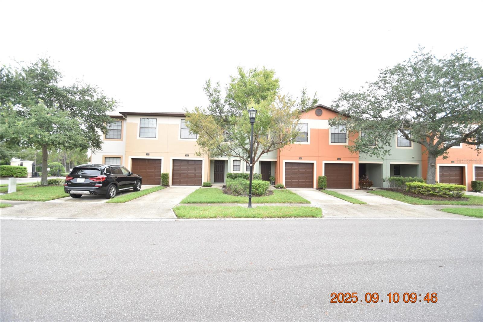 3 Bed/2.5 Bath Townhome in Brandon with 1500 sqft. of living space
Welcome Home to the gated community of Edgewater at Lake Brandon.
Community Pool to have some fun in the sun!
Water, sewer, and trash is included in the rent. That's one less bill to worry about!
Freshly painted interior is ready for your finishing touches!
New carpet throughout is so cozy on the feet.
Garage keeps your toys and vehicle out of the sun and rain.
Chair rail and recessed lighting with lots of detail give this spacious townhome an elegant feel.
Carpet on 1st floor adds warmth and is so comfy on your feet.
Beautiful Wood Laminate Floors really accentuates your décor.
Half Bath Downstairs is perfect when entertaining family and friends.
Kitchen is spacious and boasts plenty of cabinet and counter space.
Sleek kitchen appliances include side-by-side refrigerator, new range, built-in microwave and dishwasher of course!
Great room/open floor plan is an entertainers dream.
Master Bedroom with walk-in closet and full bath for privacy.
Pantry and Linen Closets to store all of your essentials.
Efficient Central AC and Heat will keep you comfy year round.
Washer and Dryer Included, of course!
Window Blinds allow just the right amount of light.
Ceiling Fans will be sending you a cool breeze.
Covered Patio is great for relaxing and enjoying the outdoors.
Convenient to Shopping with groceries, retail and restaurants near by.
HOA community, standard rules and regulations apply. Commercial vehicles may be restricted, please verify with HOA before applying.
Grounds care is handled by the HOA.
Don't forget to check out the full walk-through video at our website!