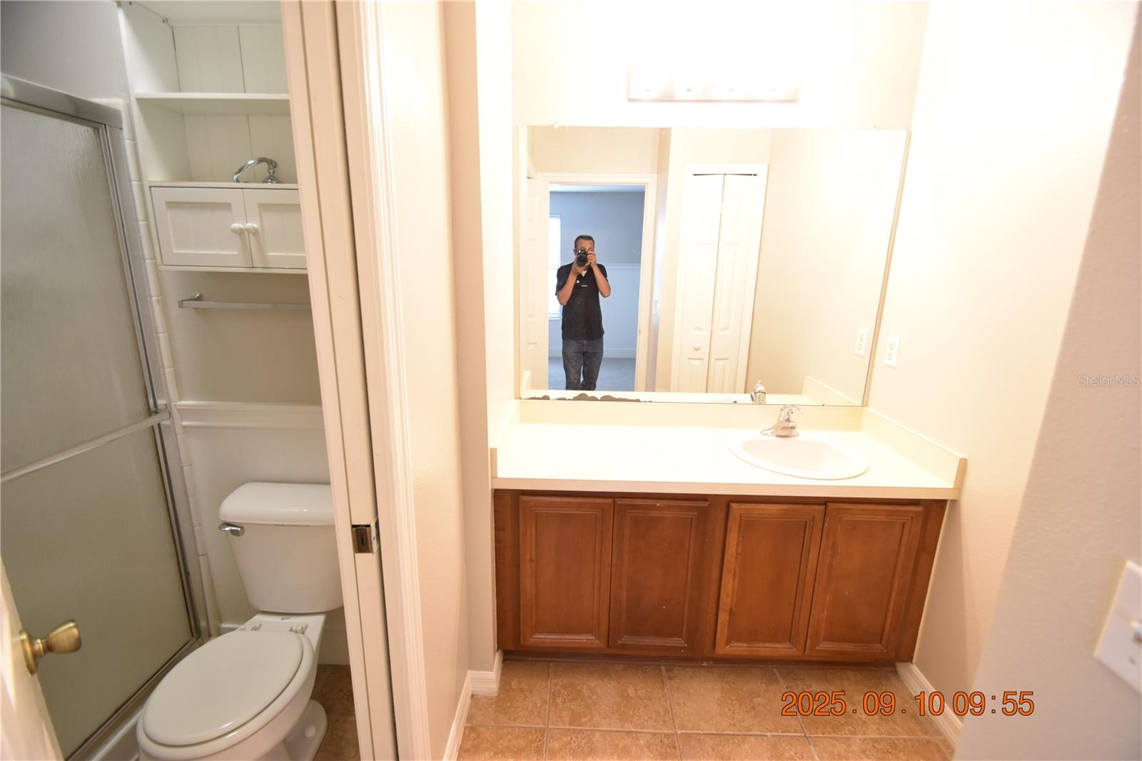 EDGEWATER AT LAKE BRANDON-PART - Residential Lease