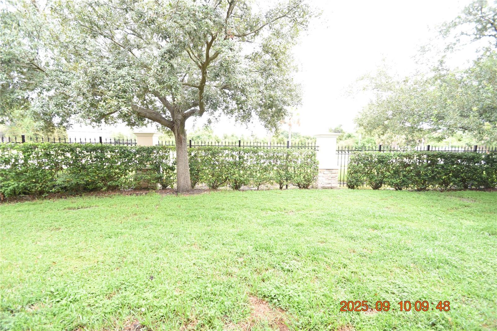 EDGEWATER AT LAKE BRANDON-PART - Residential Lease