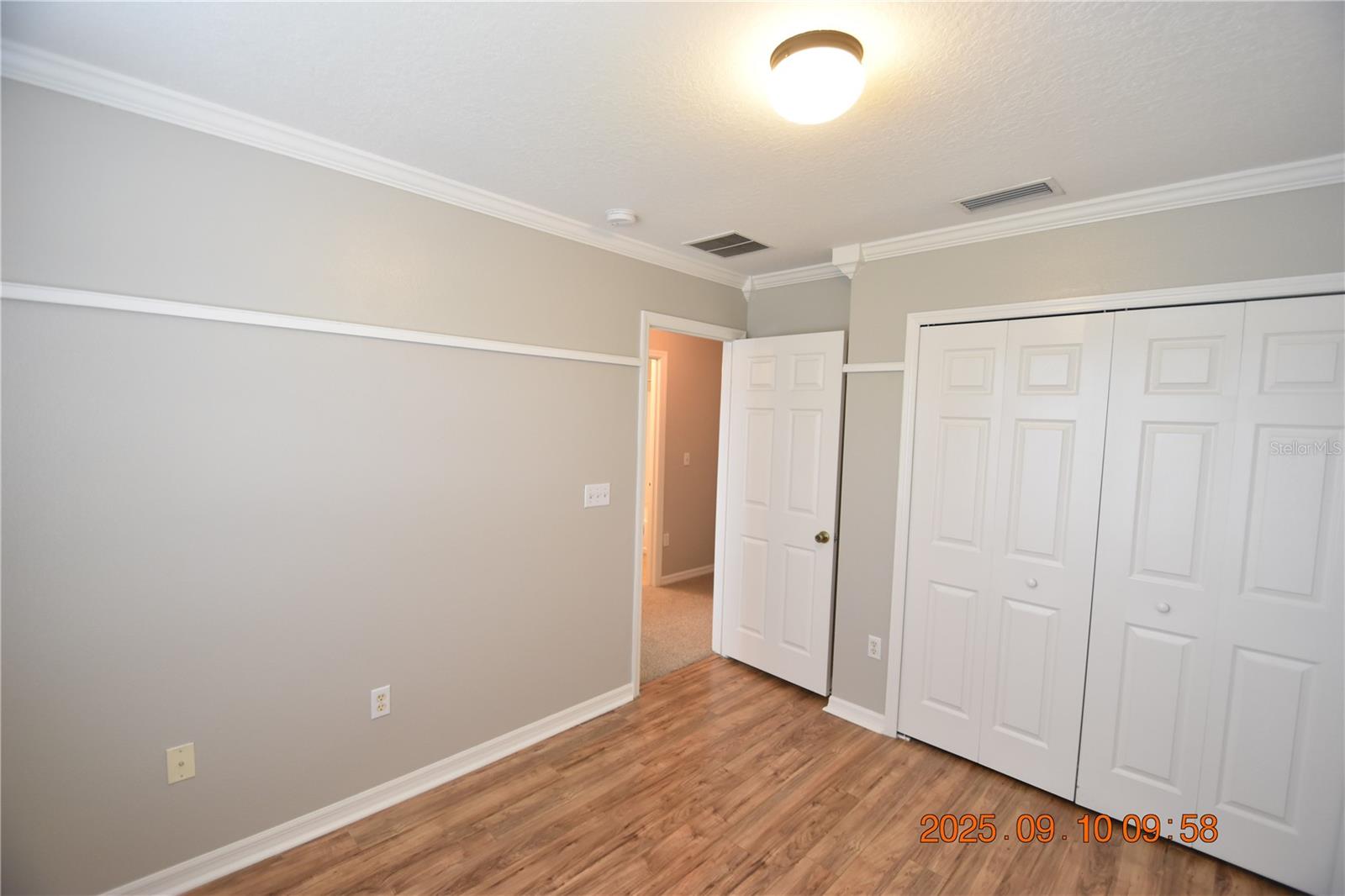 EDGEWATER AT LAKE BRANDON-PART - Residential Lease