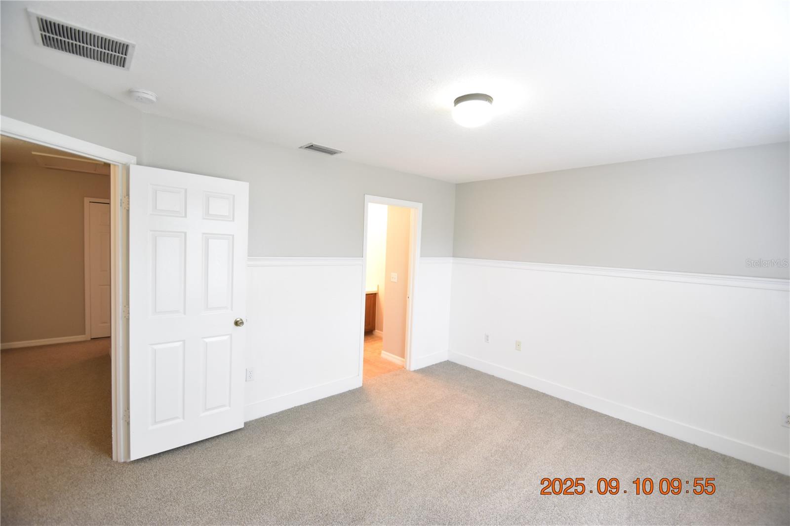 EDGEWATER AT LAKE BRANDON-PART - Residential Lease