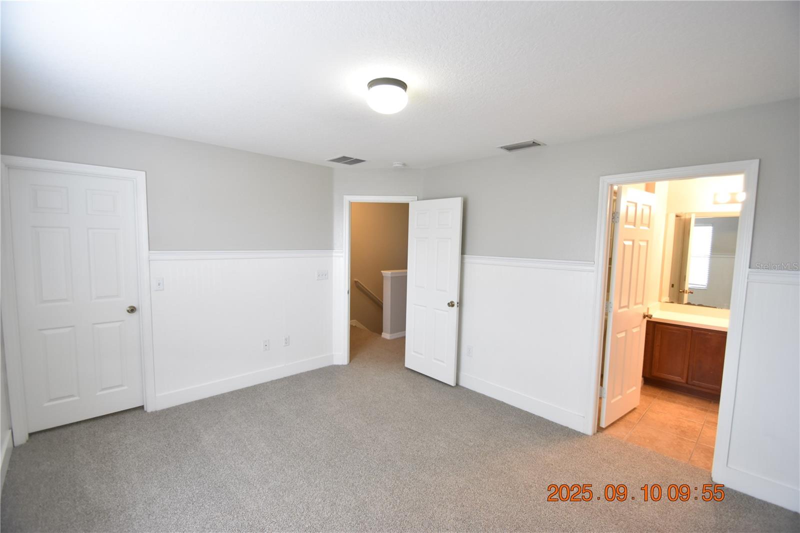 EDGEWATER AT LAKE BRANDON-PART - Residential Lease