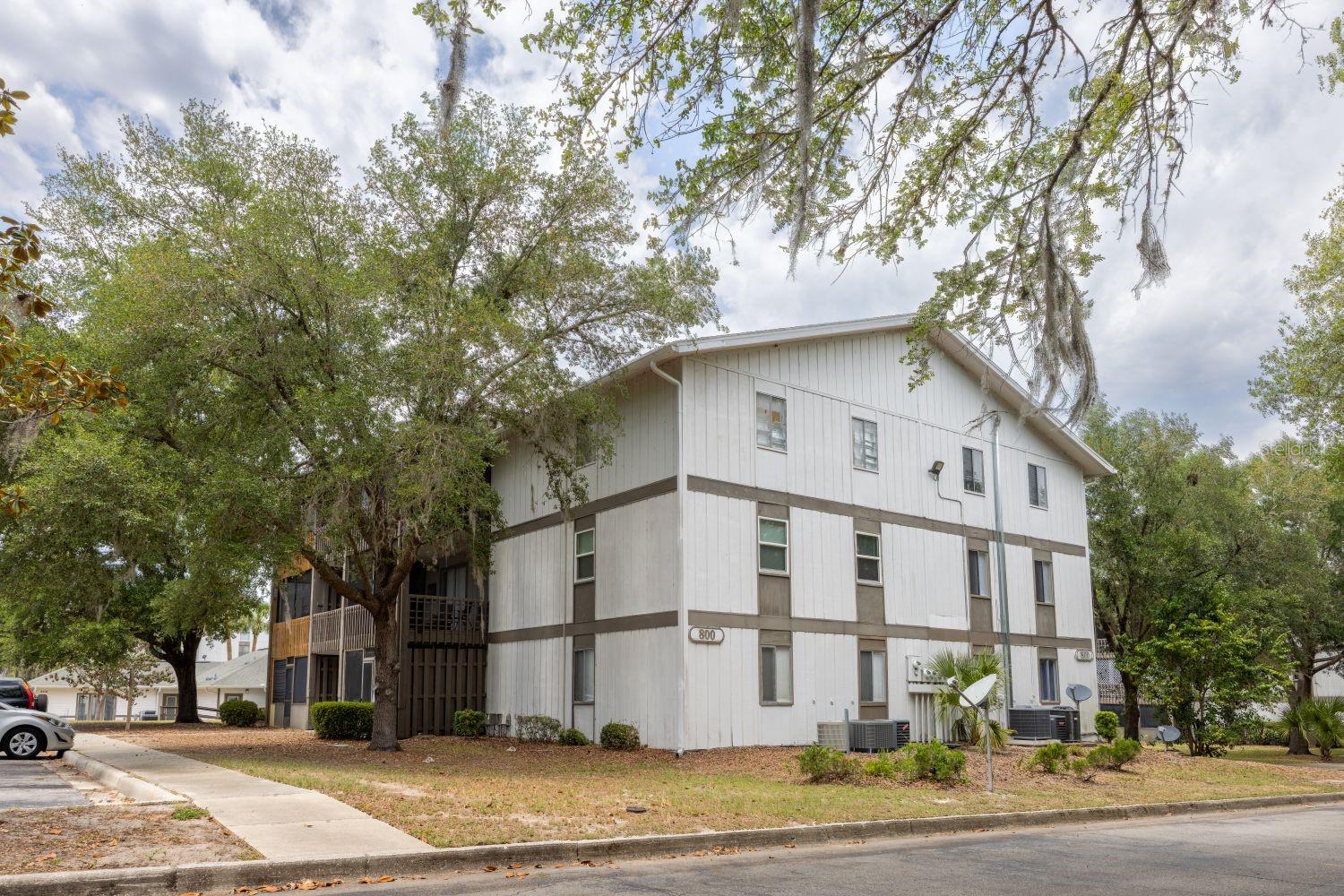 OAKS - Residential