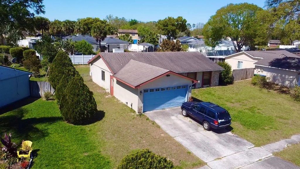 Photo of 7717 Pineapple Drive, Orlando, FL 32835 (MLS # O6342793)