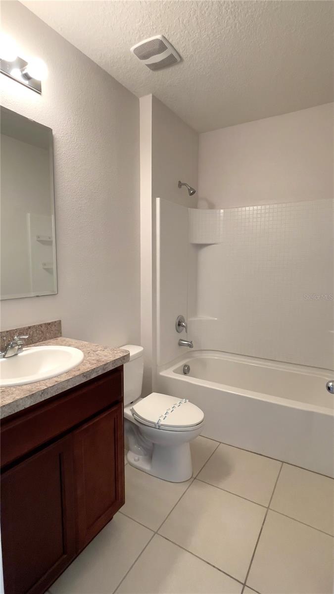 BELLA NOVA - Residential Lease