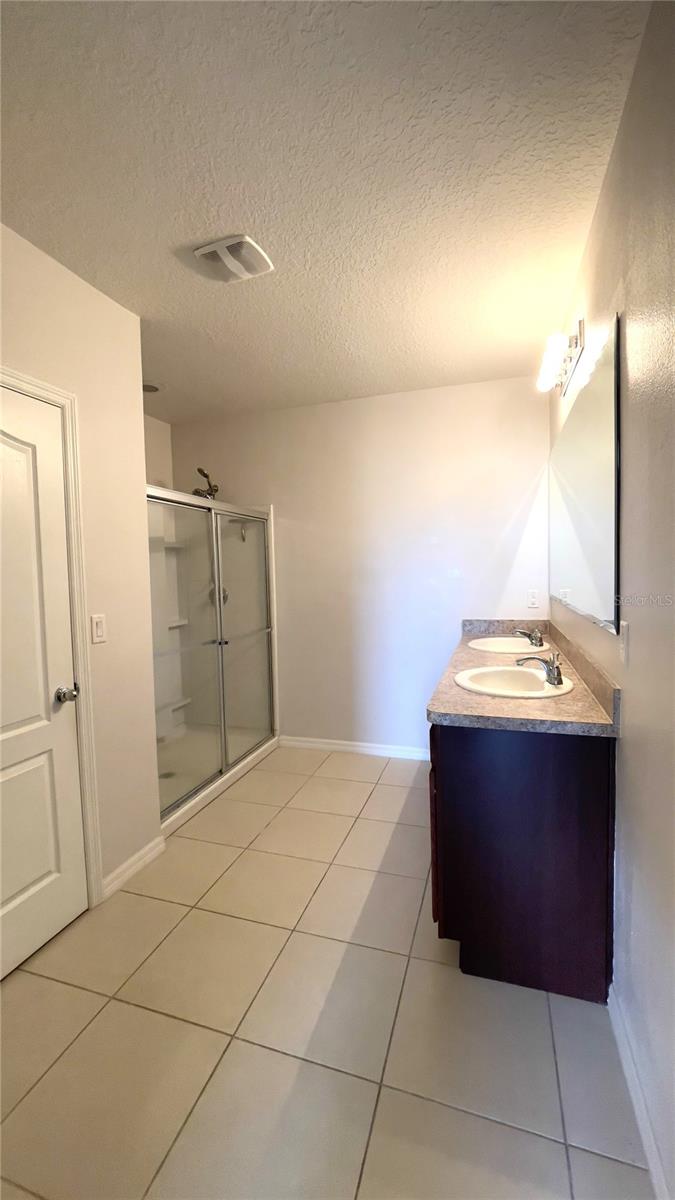 BELLA NOVA - Residential Lease