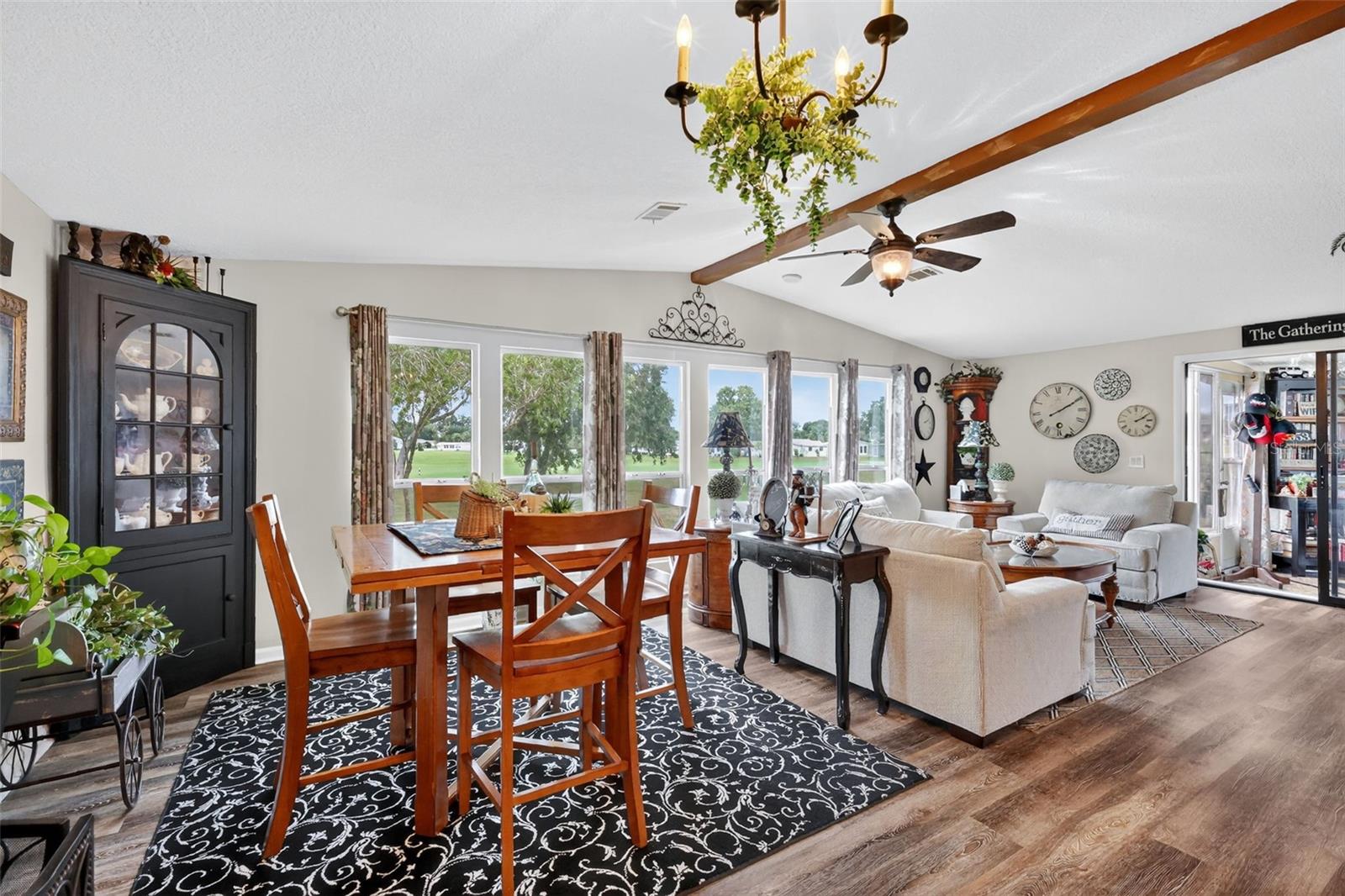 LADY LAKE ORANGE BLOSSOM GARDENS UNIT 08 - Residential