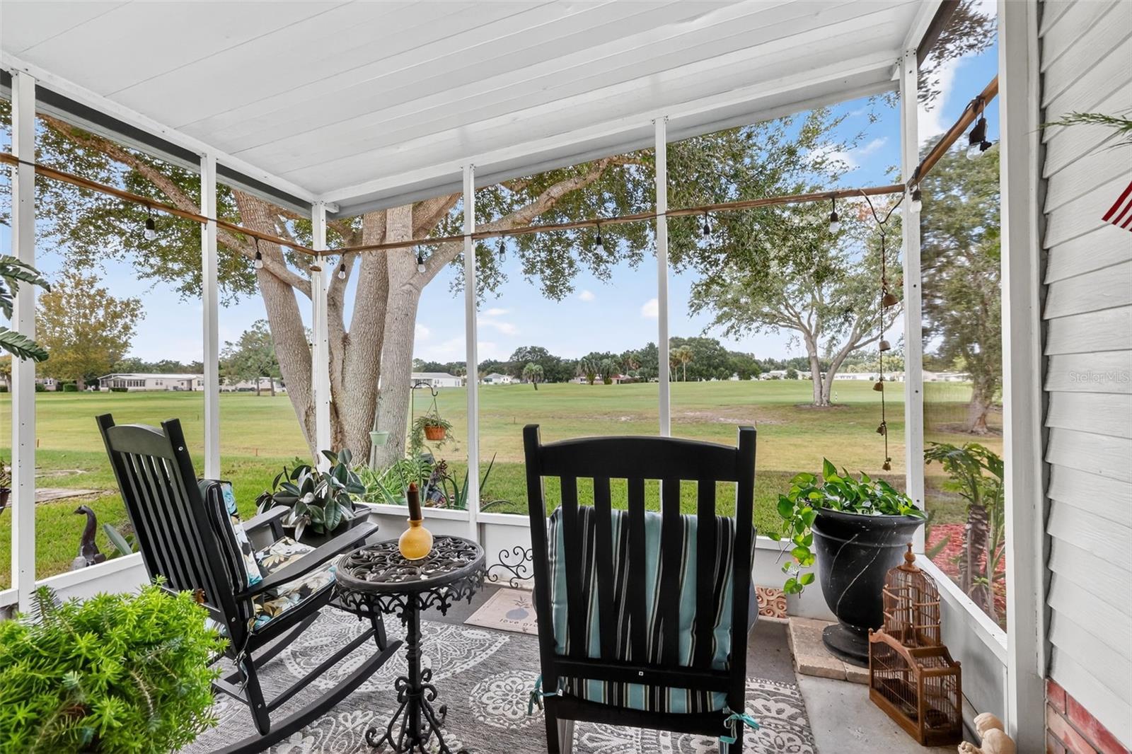 LADY LAKE ORANGE BLOSSOM GARDENS UNIT 08 - Residential