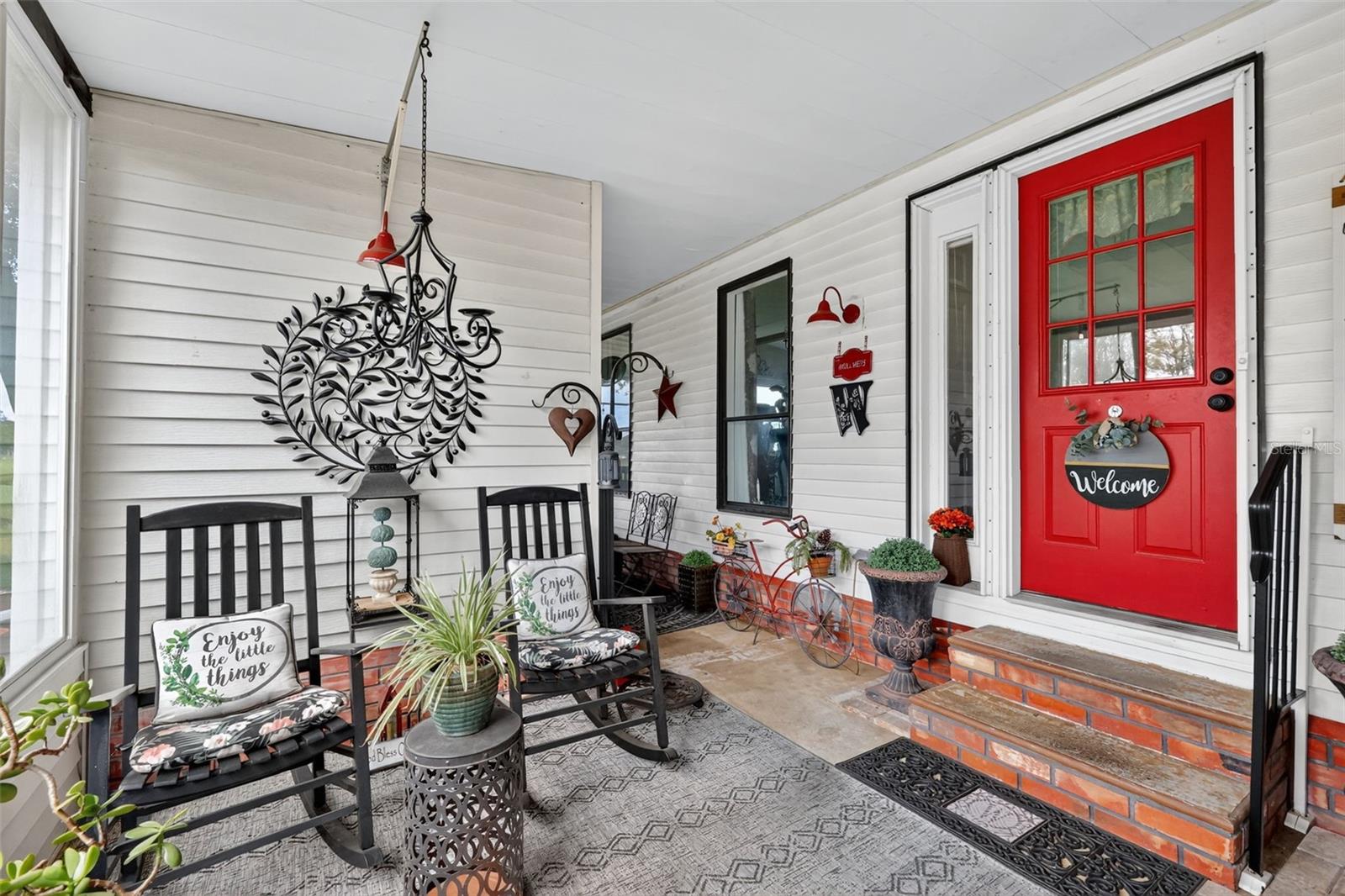 LADY LAKE ORANGE BLOSSOM GARDENS UNIT 08 - Residential