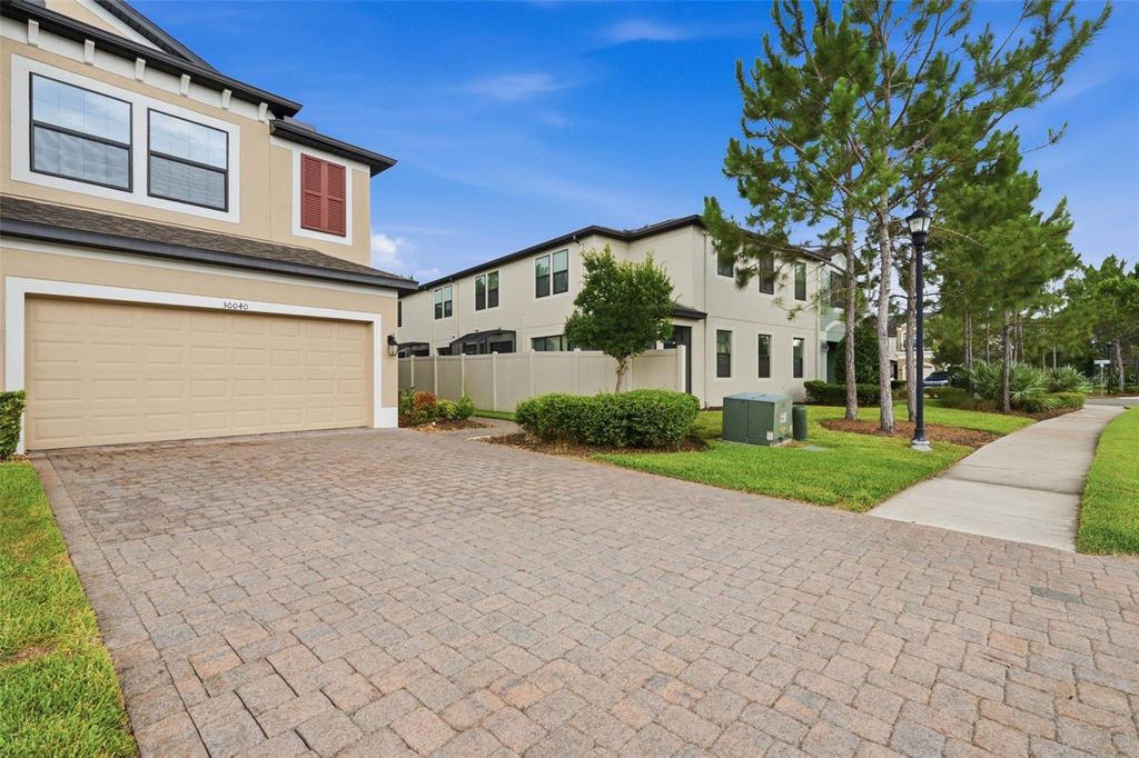 Photo of 30040 Southwell Lane, Wesley Chapel, FL 33543 (MLS # TB8514013)